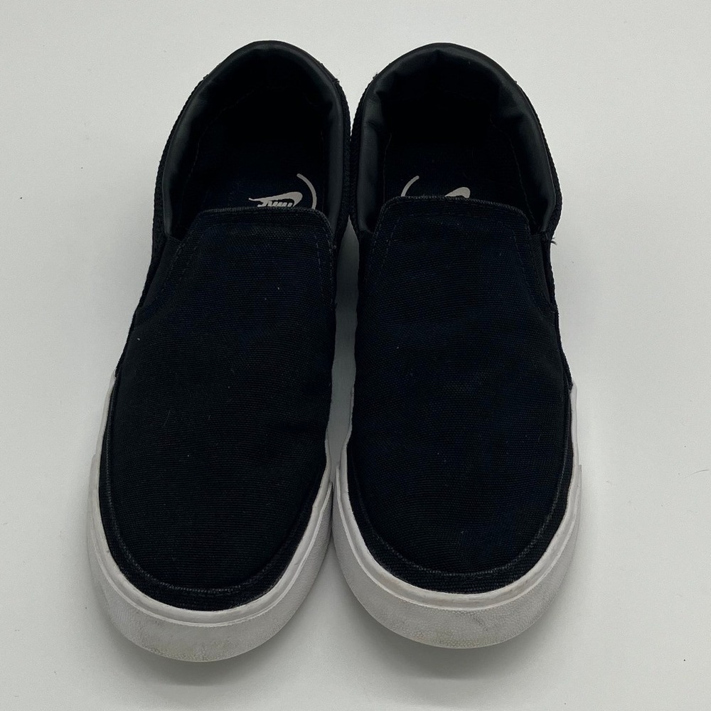 Nike Court Legacy Slip Canvas Black White Womens Shoes Size 8.5 CW6540-002